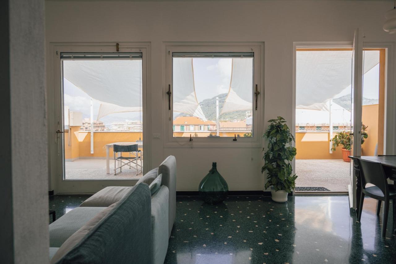 La Terrazza Di キアーヴァリ エクステリア 写真